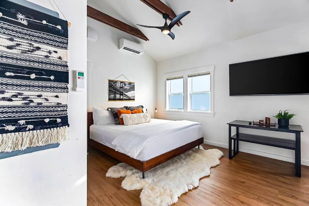 Walk To The Waterfront! The South Sound Suite Tacoma Luaran gambar