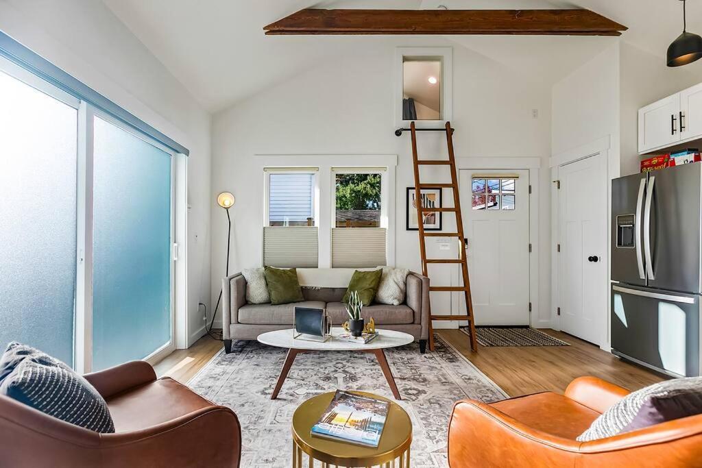 Walk To The Waterfront! The South Sound Suite Tacoma Luaran gambar